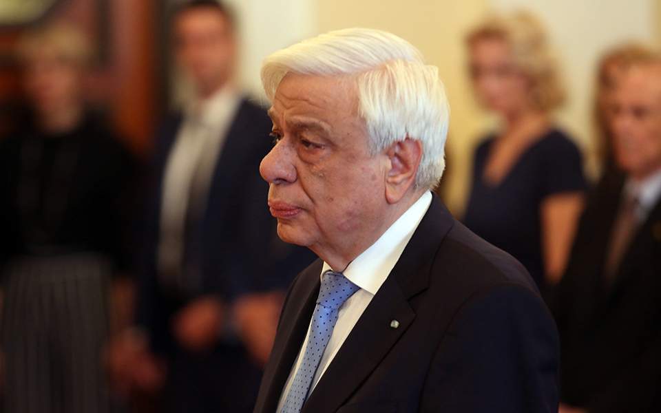 Гръцкият президент настоява европейците да се борят срещу популизма и неонацизма