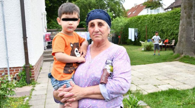 С воден пистолет в ръка: Баба Златка вдигна на крак ченгетата в Мюнхен