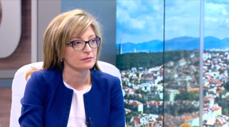 Екатерина Захариева: Холандия и Франция ни спират за Шенген