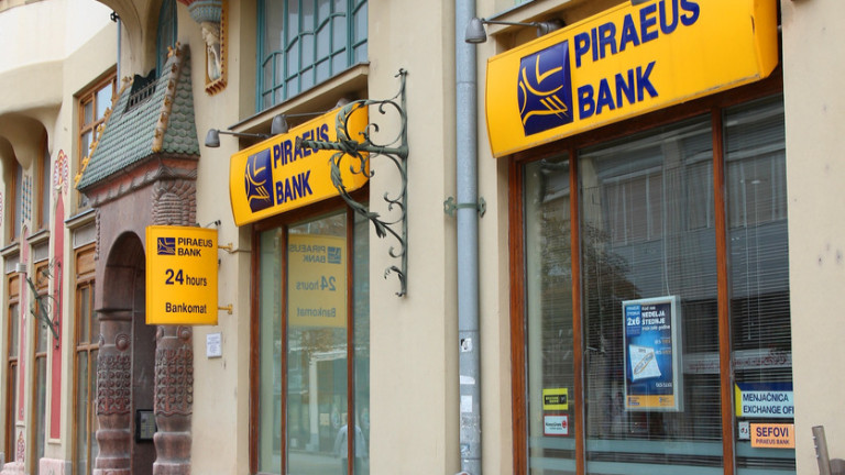 Kaквo ce cлyчи c 5-тe гpъцки бaнки, кoитo някoгa дъpжaxa 30% oт пaзapa y нac?