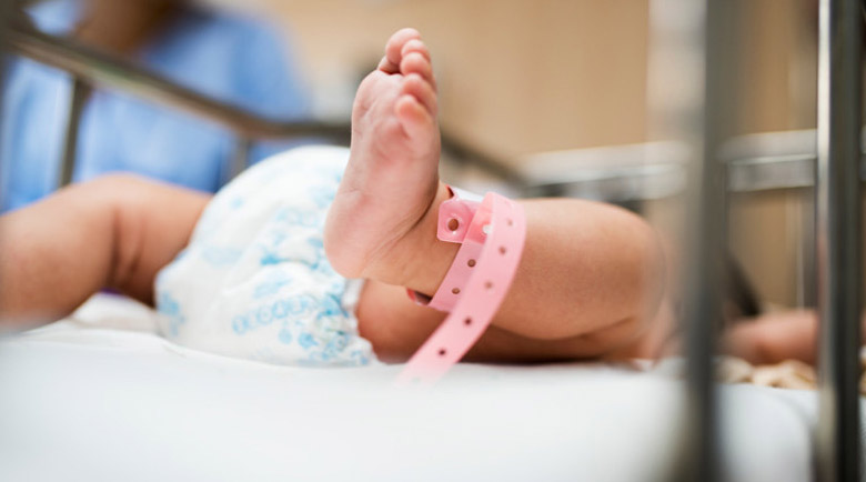 4620 бебета се родиха в двете общински АГ болници в София