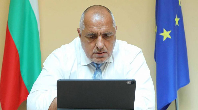 Родители до Борисов: Недопустимо е разхлабване на мерките на 21 декември